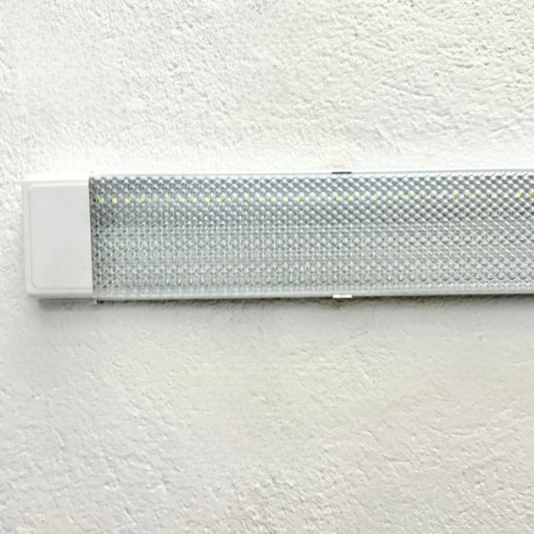 Четворно LED тяло V-LIKE 120 см 120W 9000К ярка студено бяла светлина 11000 Lm, Прозрачен кристал, long LED